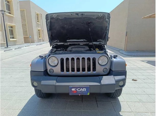 Car image 29