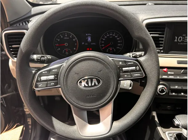 Car image 20