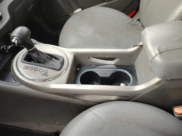 Car image 23