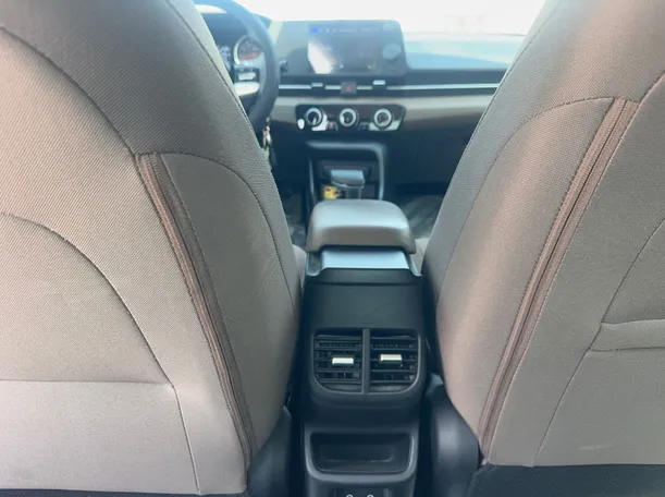 Car image 20