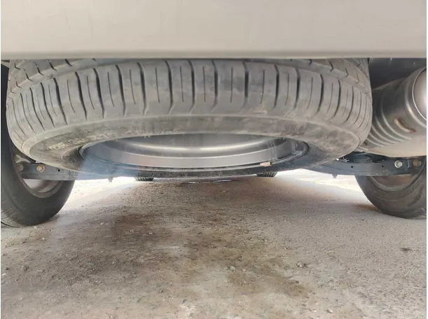 Car image 45
