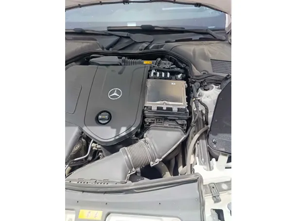 Car image 34