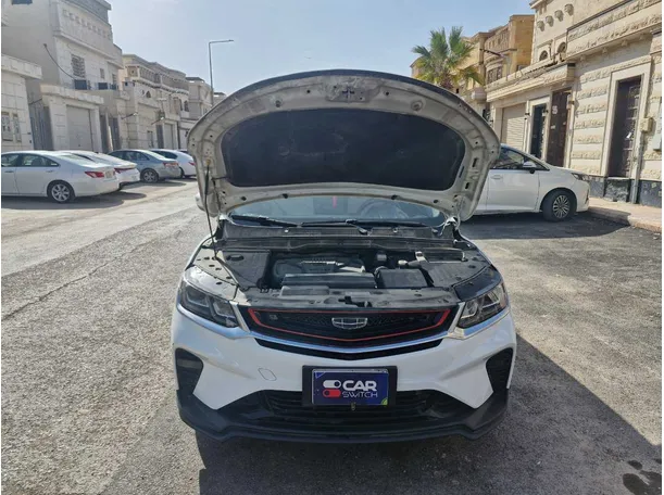 Car image 21
