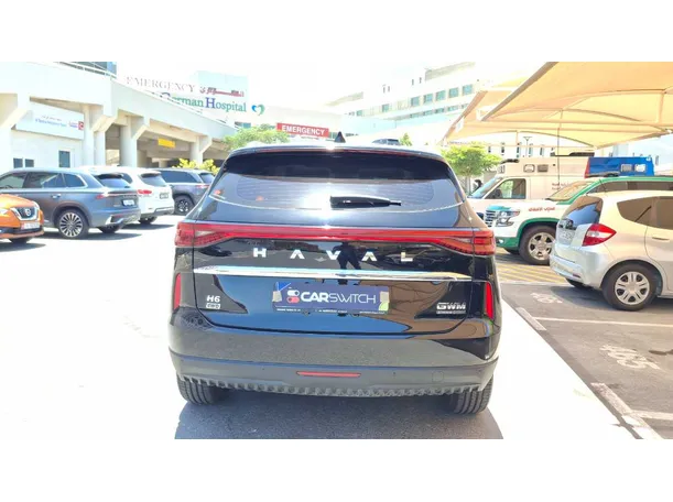 Car image 6