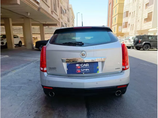 Car image 6