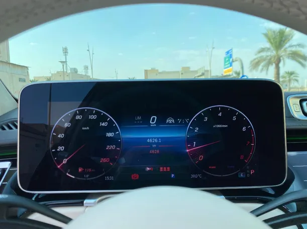 Car image 21