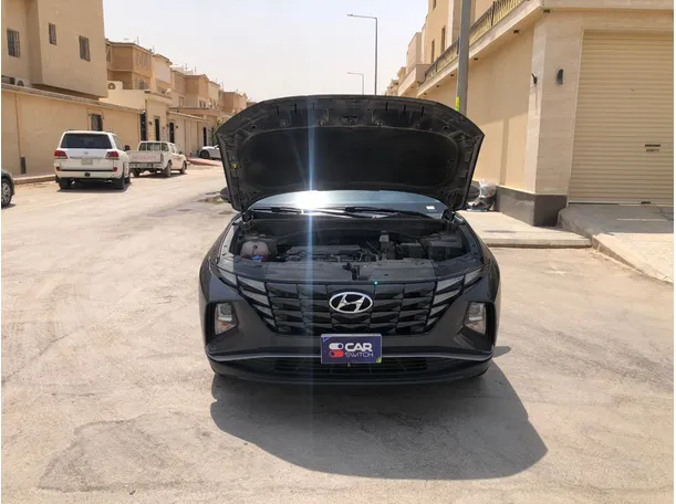 Car image 23
