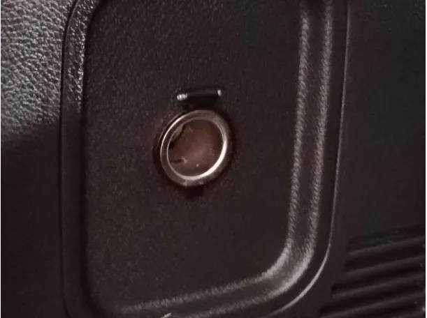Car image 33