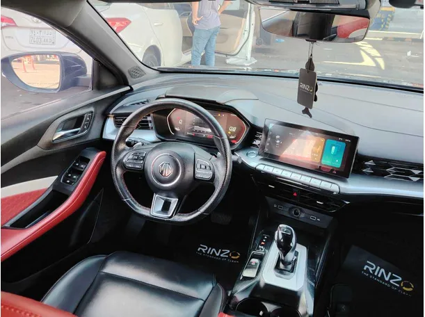 Car image 22