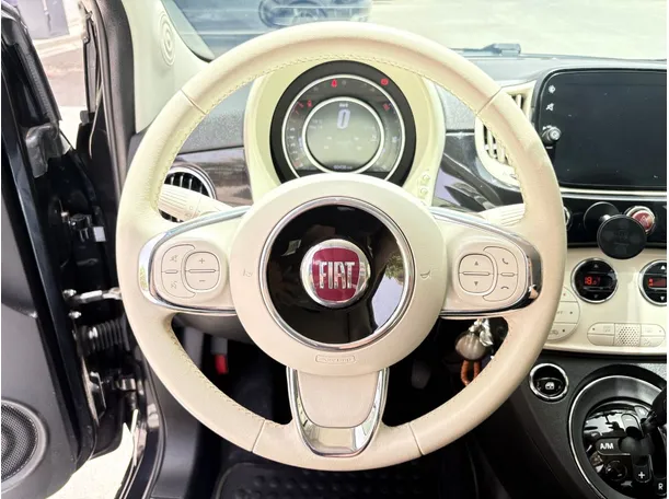 Car image 19