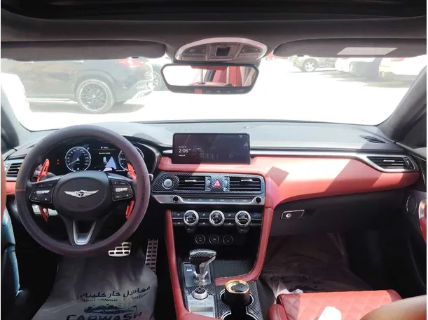 Car image 19
