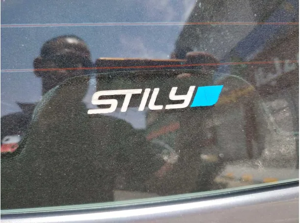 Car image 38
