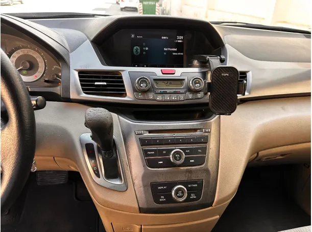 Car image 17