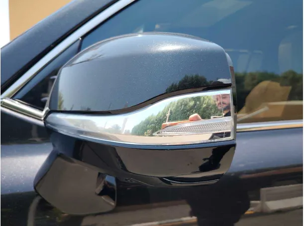 Car image 39
