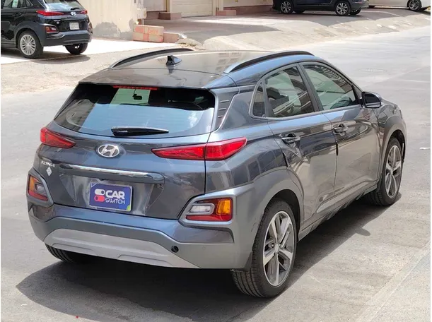 Car image 5