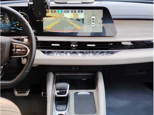 Car image 22