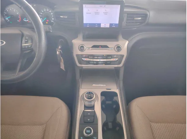 Car image 21