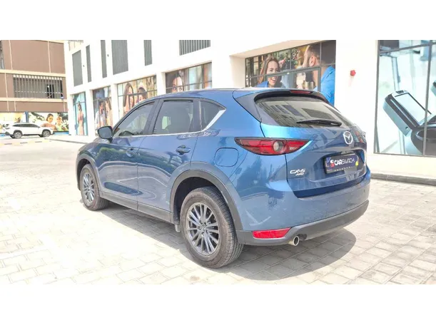 Car image 7