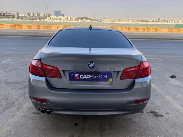 Car image 6