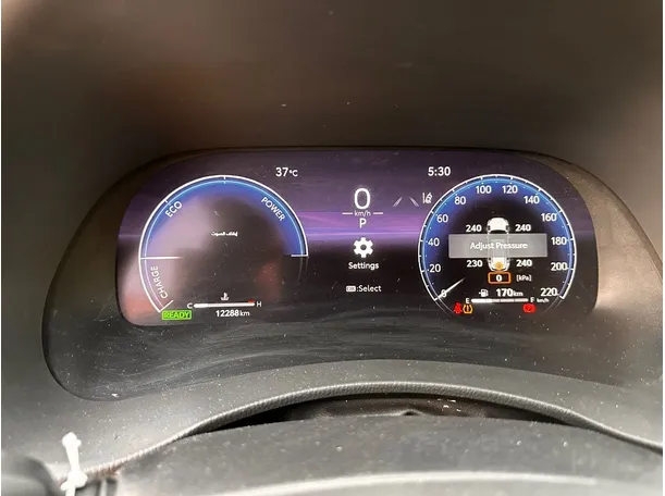 Car image 21