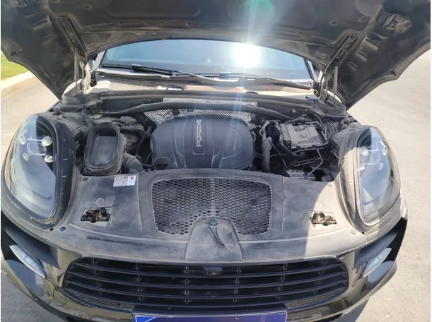 Car image 33