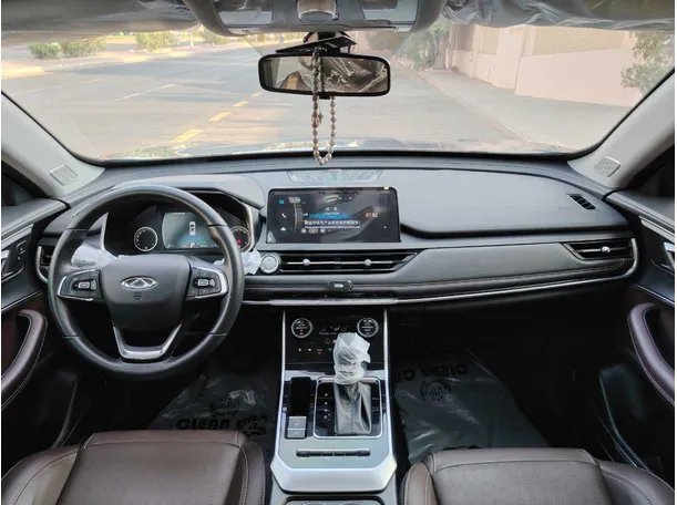 Car image 20