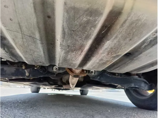 Car image 38
