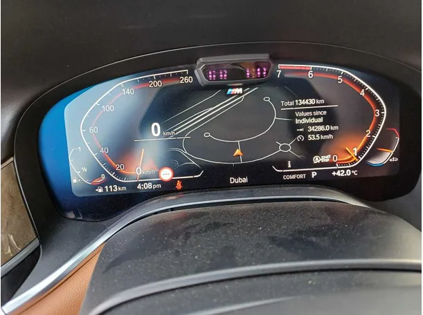 Car image 22