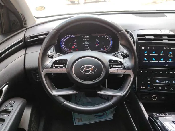 Car image 22