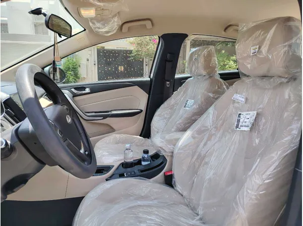 Car image 39