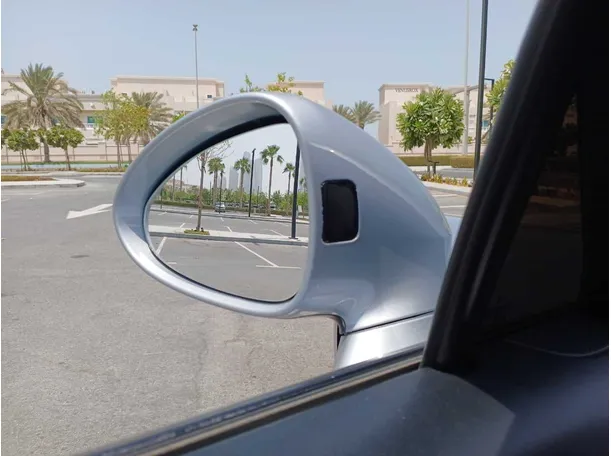 Car image 21