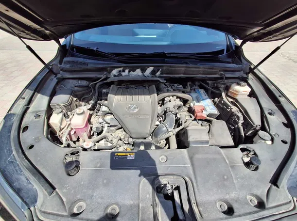 Car image 23
