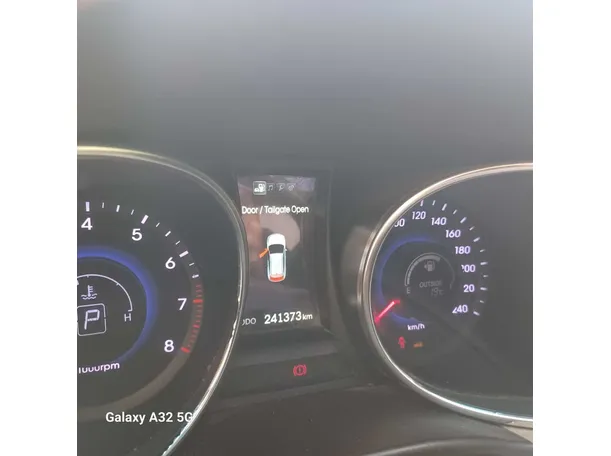 Car image 22