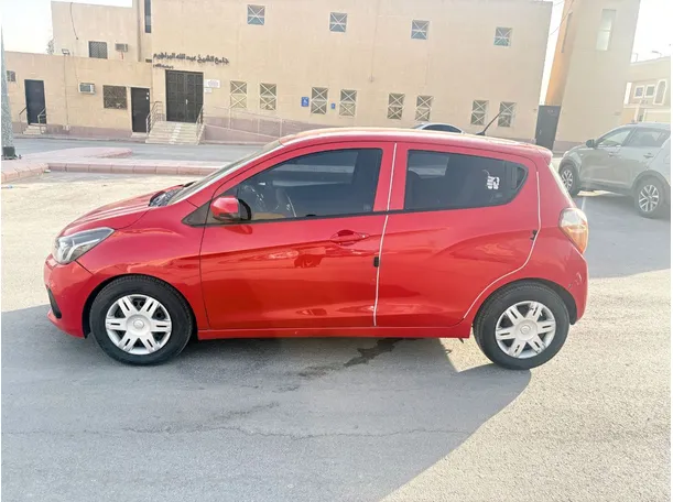 Car image 8