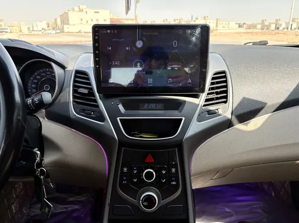 Car image 20