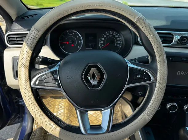 Car image 20