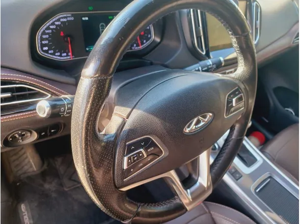 Car image 21