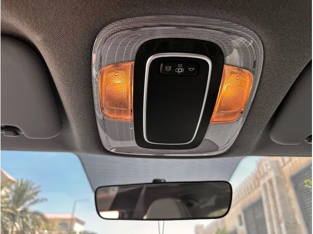 Car image 22