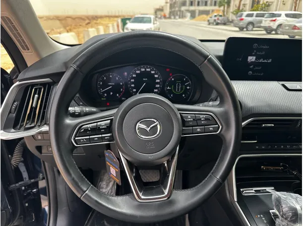 Car image 21