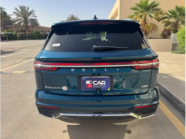 Car image 6