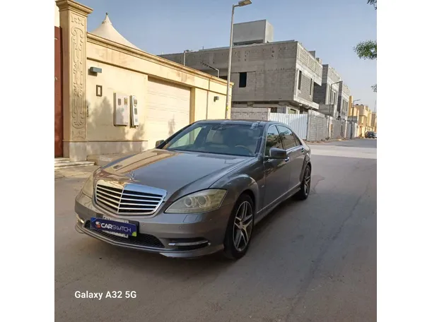 Car image 36