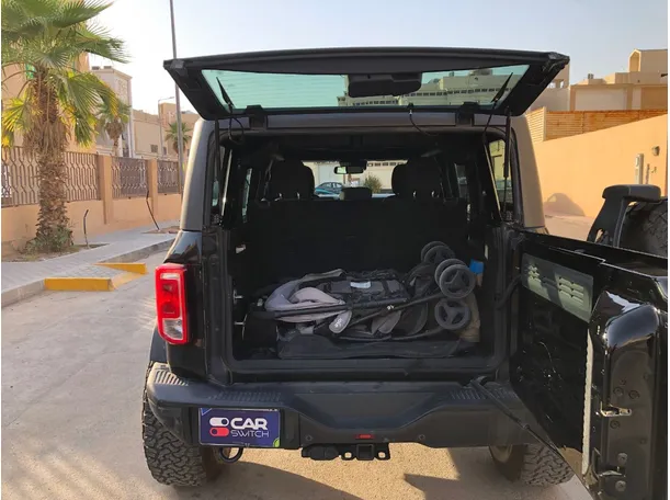 Car image 21