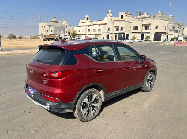 Car image 5