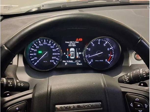 Car image 20