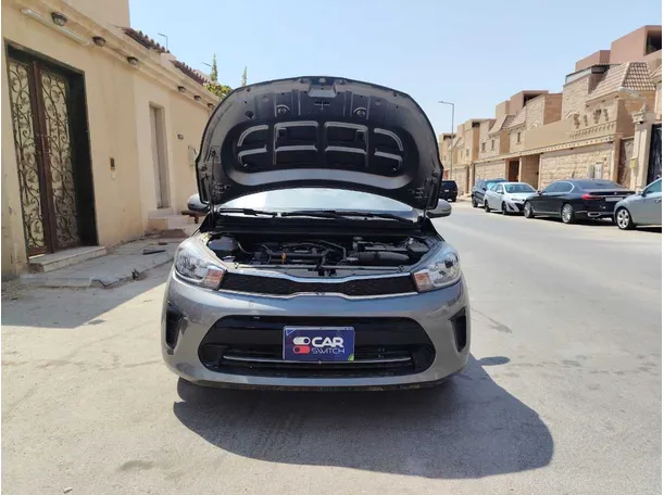 Car image 28
