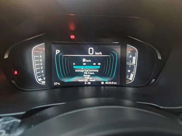 Car image 24