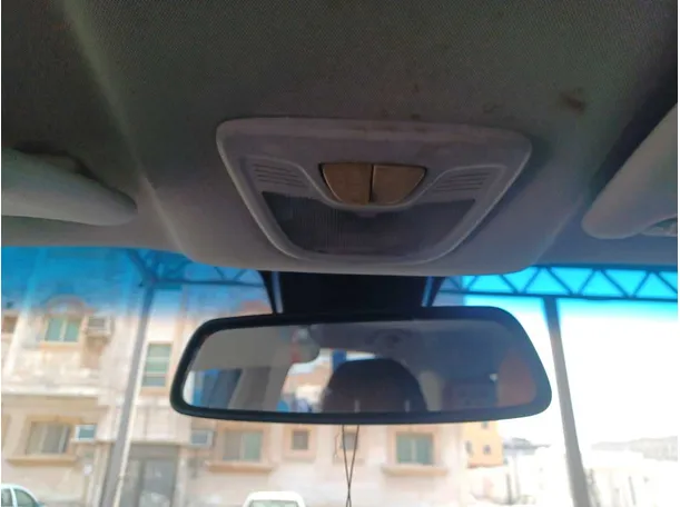 Car image 21