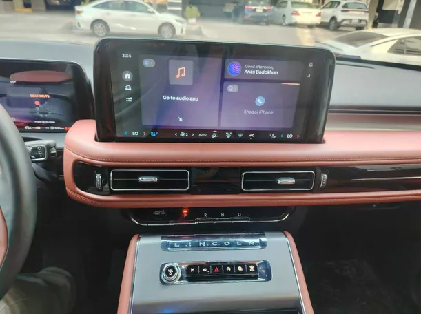 Car image 25