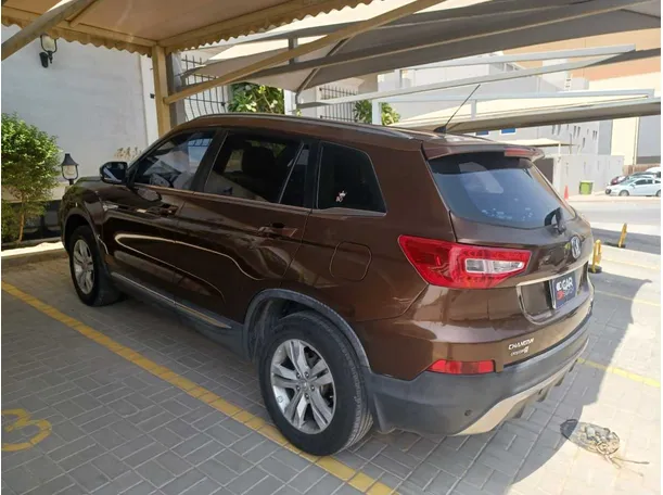 Car image 7