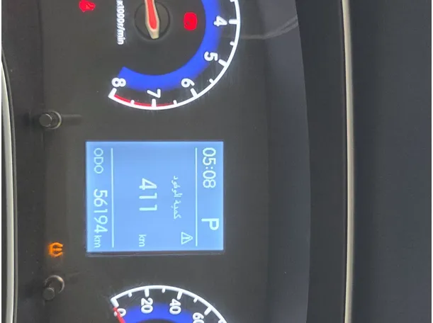 Car image 6
